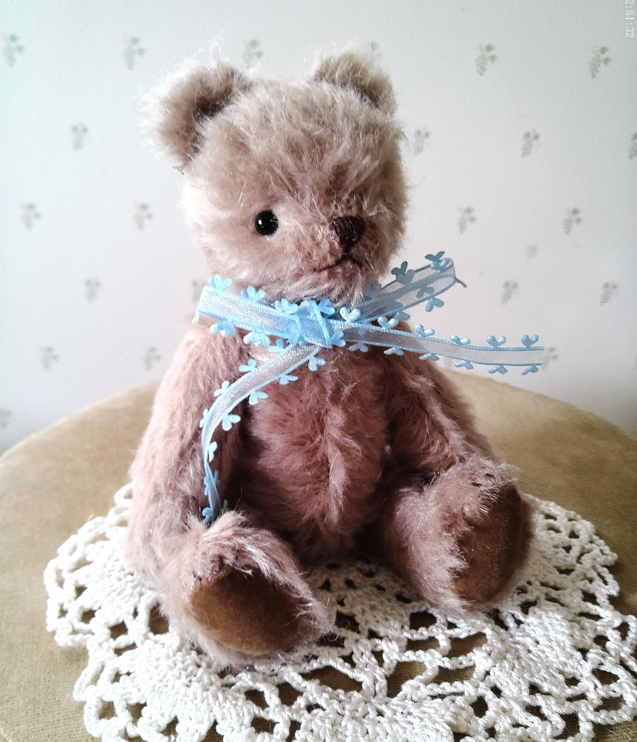 ʕ•ﻌ•ʔ♡ハートリボン　オーソドックスな　テディベア　♡